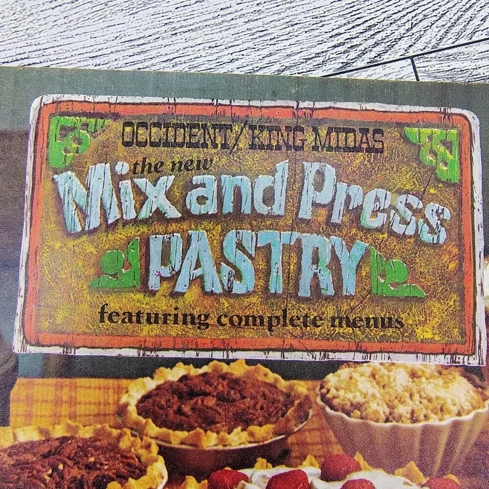 Mix and Press Pastry Occident King Midas Vintage Cookbook Booklet VERY‎ GOOD